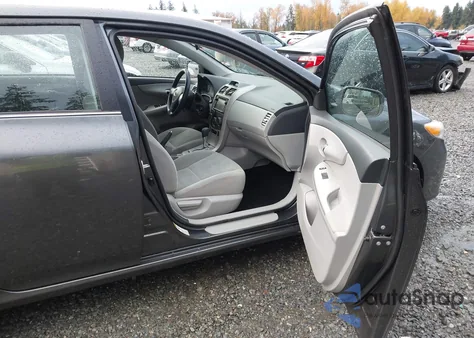 2013 Toyota Corolla Le из США, поврежденный, VIN 2T1BU4EE3DC923772